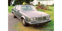 Car parts for Pontiac Bonneville sedan at EXIST.AE