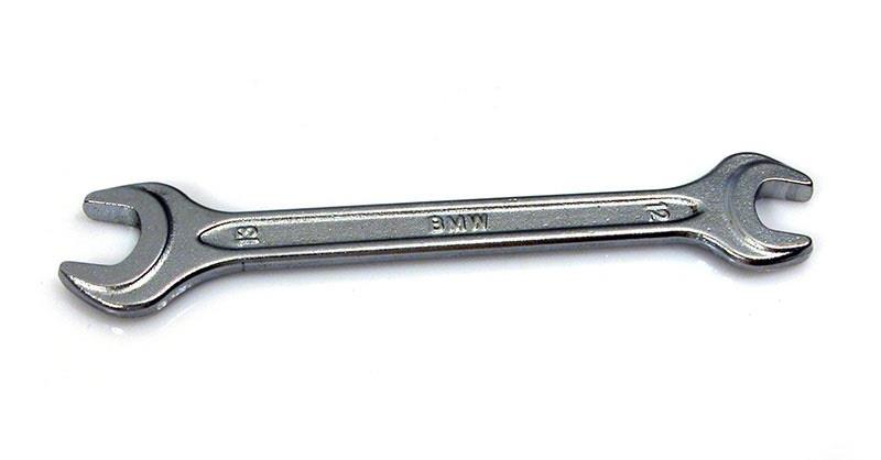 Buy BMW 71 11 1 126 148 at a low price in United Arab Emirates!