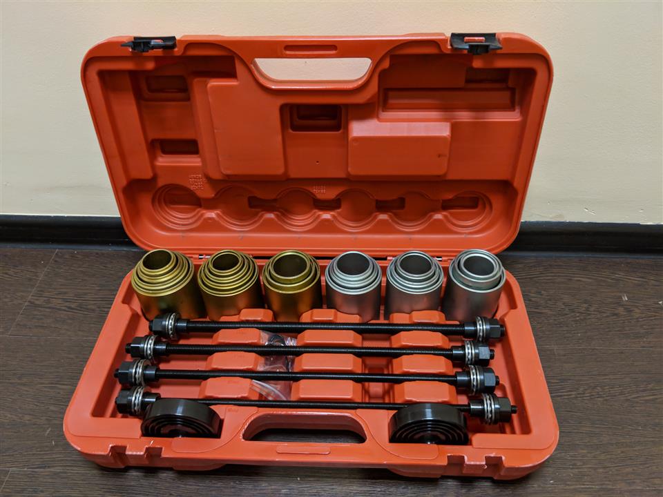 Force Tools 933T1 Set for removal and installation of silent blocks universal 33pr. 933T1