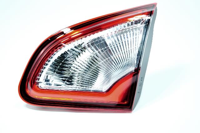 Tail lights Nissan Qashqai: 26550BR01A Nissan Tail lamp inner right