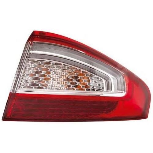 Ford 1 523 732 Tail lamp outer right 1523732