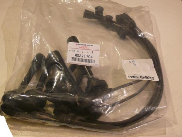 Mitsubishi MD371794 Ignition cable kit MD371794