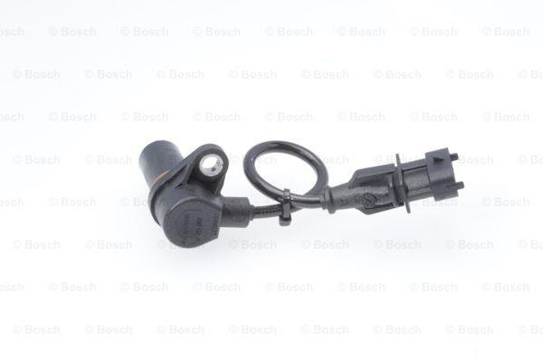 Bosch Crankshaft position sensor – price 196 PLN