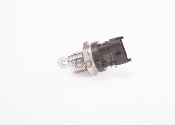 Bosch Fuel pressure sensor – price 539 PLN