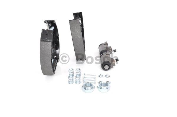 Bosch Brake shoe set – price 372 PLN