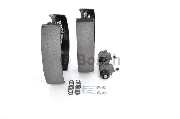 Brake shoe set Bosch 0 204 114 539