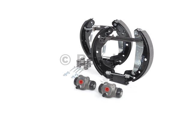 Bosch Brake shoe set – price 309 PLN