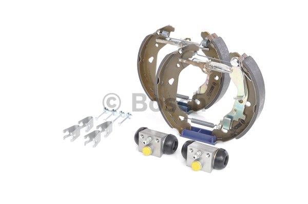 Bosch Brake shoe set – price 351 PLN