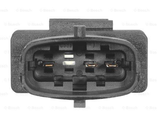 Buy Bosch 0 221 604 013 at a low price in United Arab Emirates!