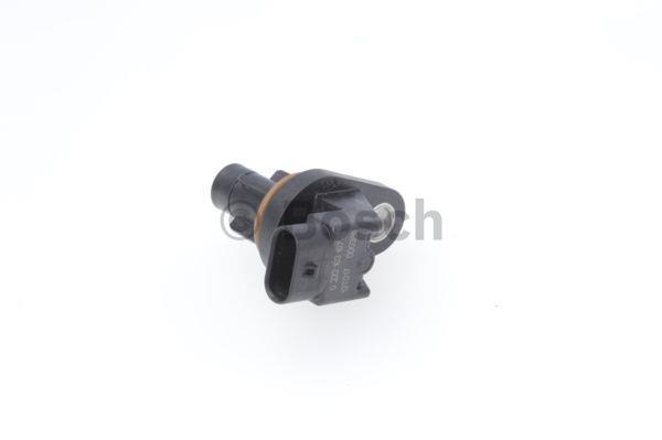 Bosch Camshaft position sensor – price 154 PLN