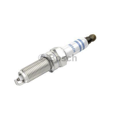 Bosch Spark plug Bosch Standard Super YR7NE – price 22 PLN