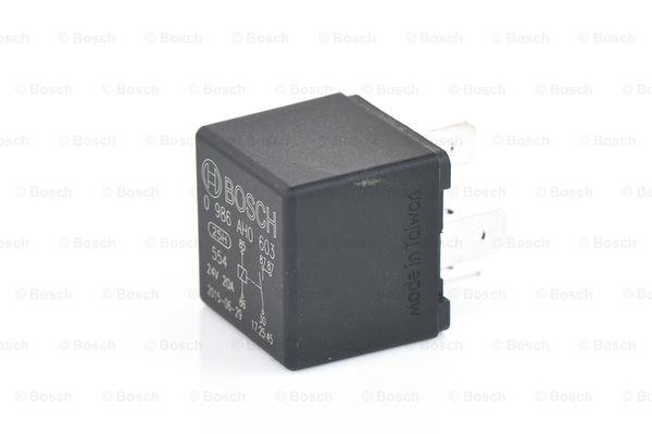 Bosch Relay – price 28 PLN