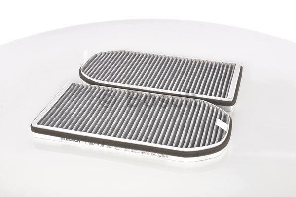 Bosch Activated Carbon Cabin Filter – price 196 PLN