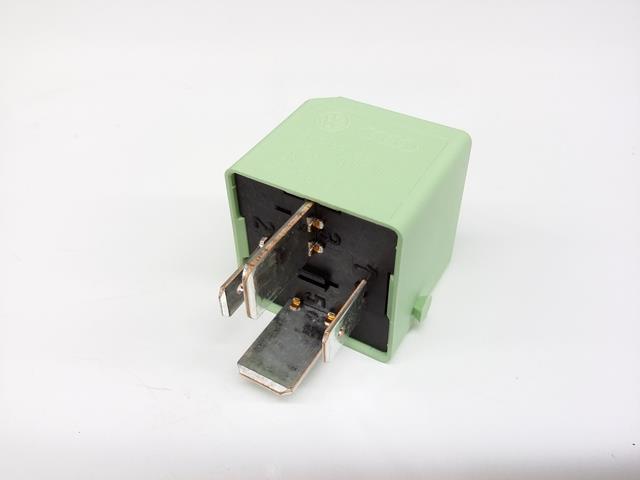 Relay VAG 4H0 951 253