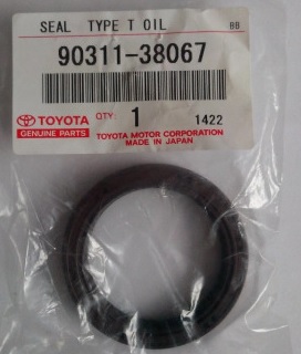 Toyota 90311-38067 Camshaft oil seal 9031138067