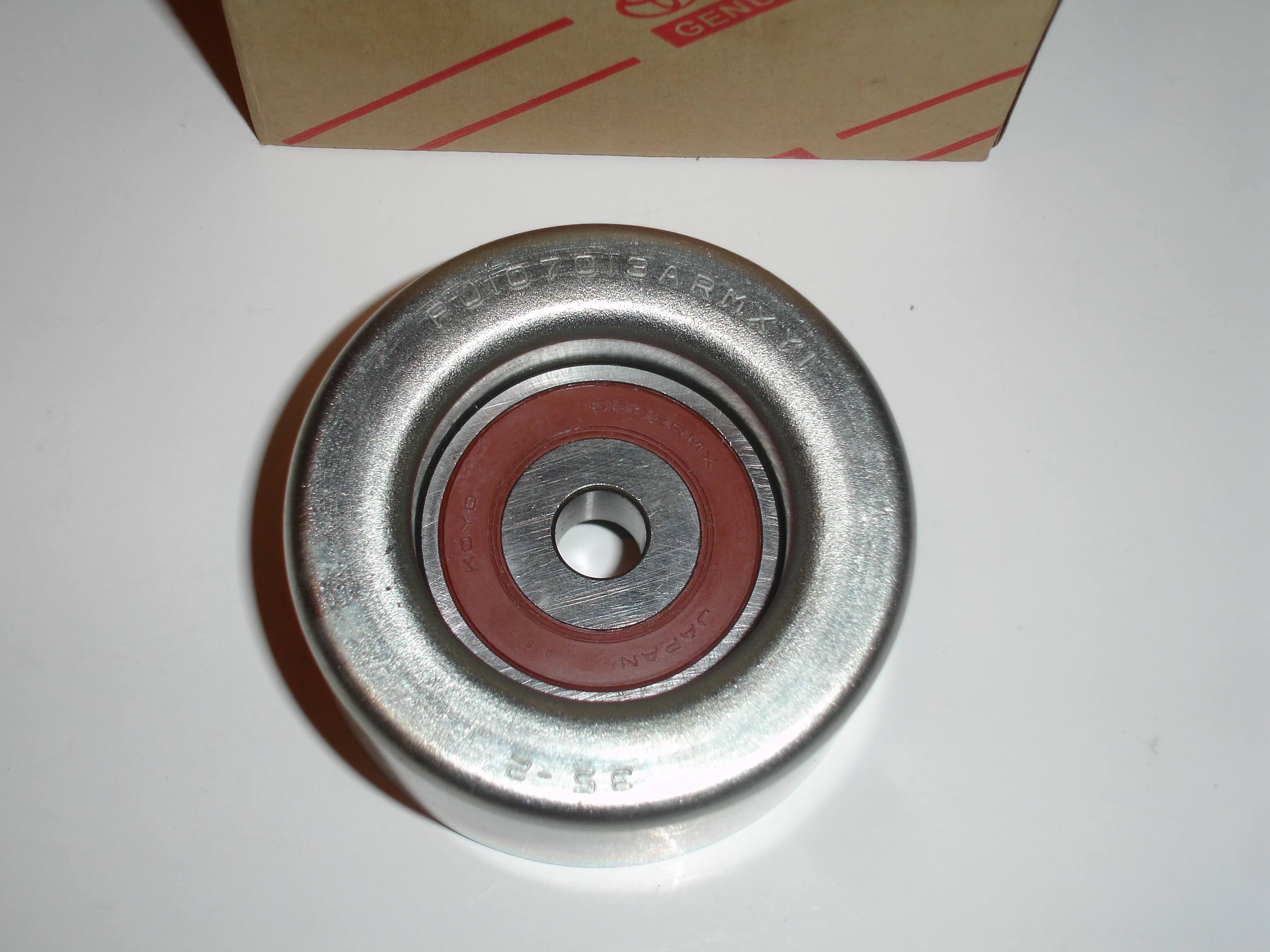 Toyota 16604-31010 Idler Pulley 1660431010