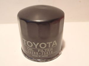 Toyota 15600-25010 Oil Filter 1560025010