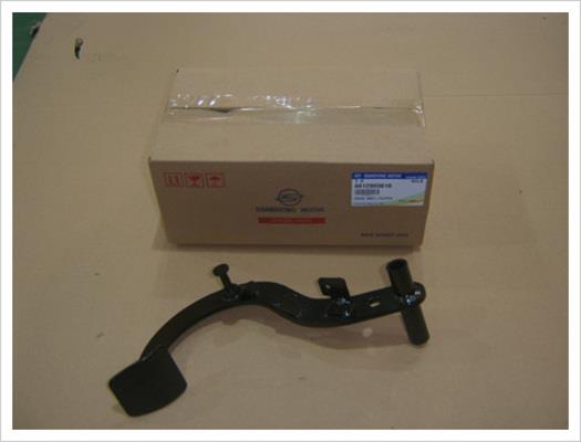Ssang Yong 6612903616 Clutch pedal 6612903616
