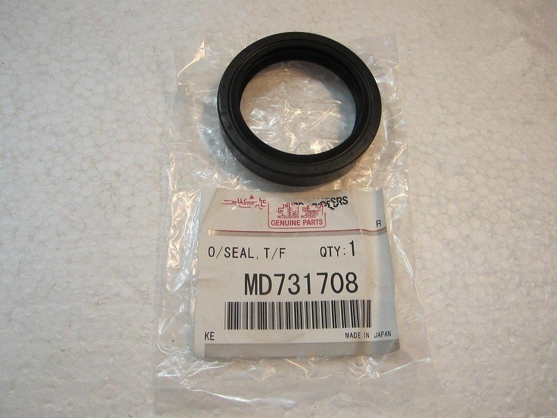 Mitsubishi MD731708 Transfer Case Output Shaft Seal MD731708