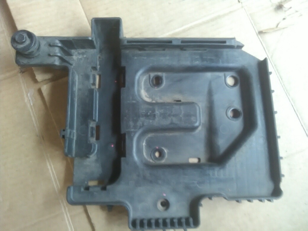 371501M000 Hyundai/Kia Auto part