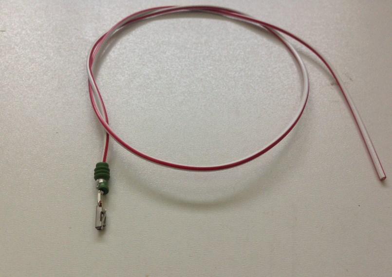 61130006665 BMW Cable connector