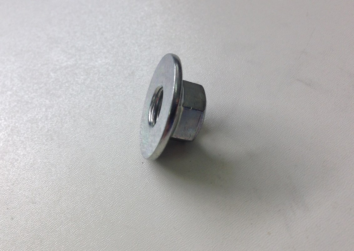 Buy Nissan 01225-00521 at a low price in United Arab Emirates!