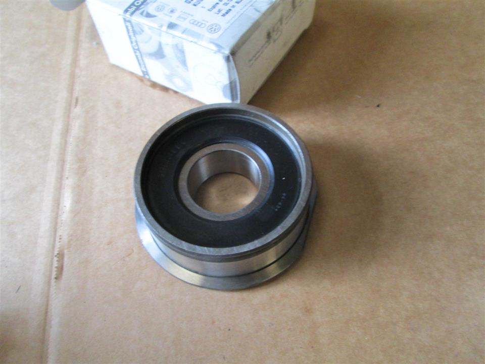 VAG 02M 311 235 J Gearbox bearing 02M311235J