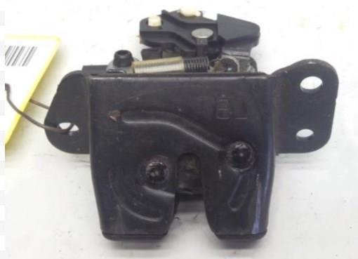 812302E010 Hyundai/Kia Trunk lid lock