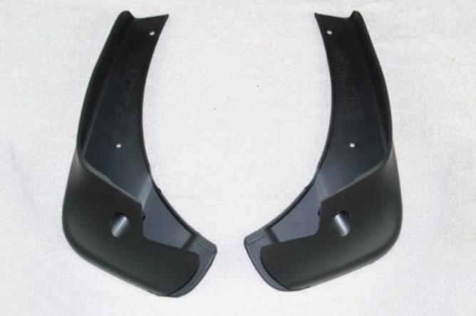 KE788JD285 Nissan Mudguards, set front