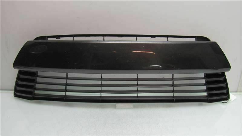 5311202640 Toyota Grille radiator