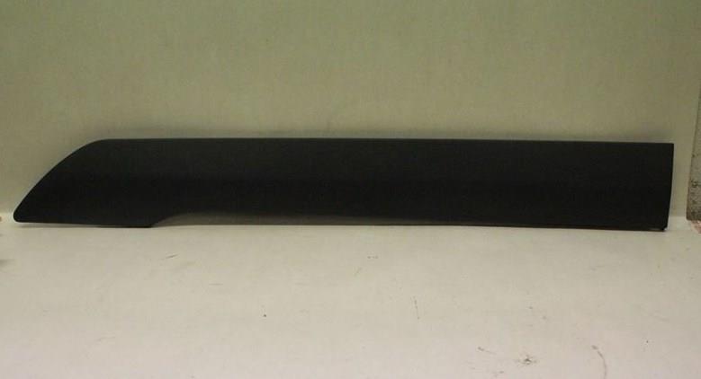 1944535 Ford Door trim