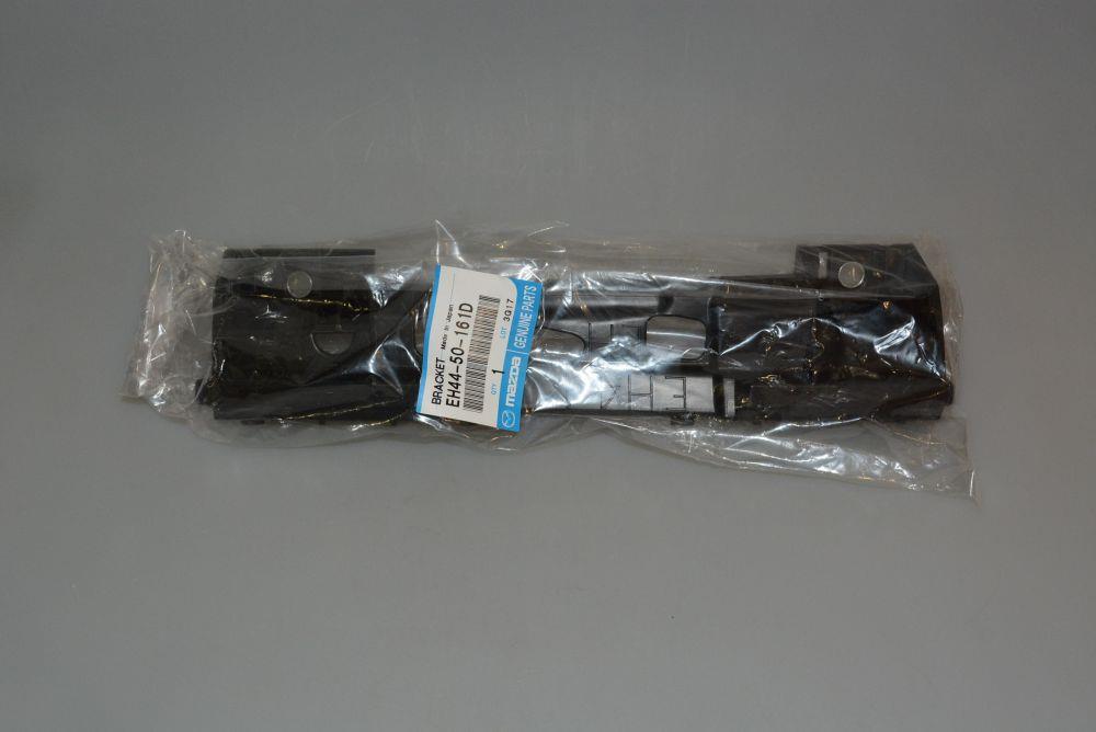 EH4450161D Mazda Bracket bumper