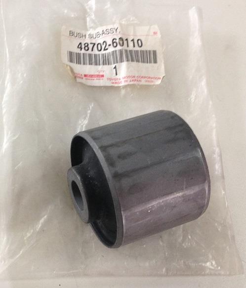 Buy Toyota 48702-60110 at a low price in United Arab Emirates!