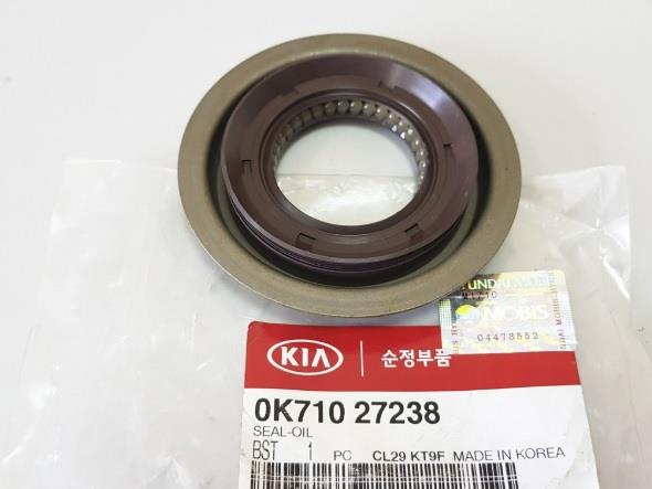 Hyundai/Kia 0K710 27238 Gear Shank Oil Seal 0K71027238