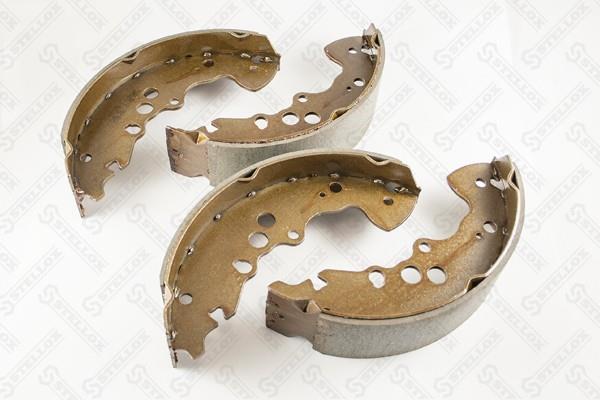 Brake shoe kit Suzuki: 000492SX Stellox Brake shoe set