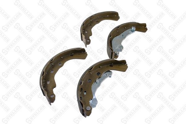 Brake shoe kit Subaru: 000493SX Stellox Brake shoe set