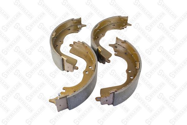Brake shoes Toyota Hiace: 000500SX Stellox Brake shoe set