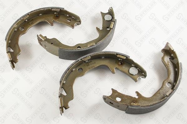 Brake shoe kit Dodge Avenger: 000510SX Stellox Brake shoe set