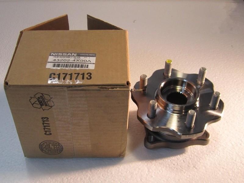 432024X00A Nissan Rear wheel hub