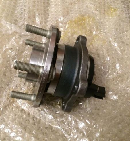 Buy Ford 1851452 – good price at EXIST.AE!