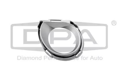 Diamond/DPA 88530694902 Front bumper grille (plug) right 88530694902