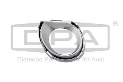 88530694902 Diamond/DPA Front bumper grille (plug) right
