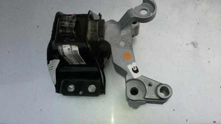 11210JD21B Nissan Engine mount