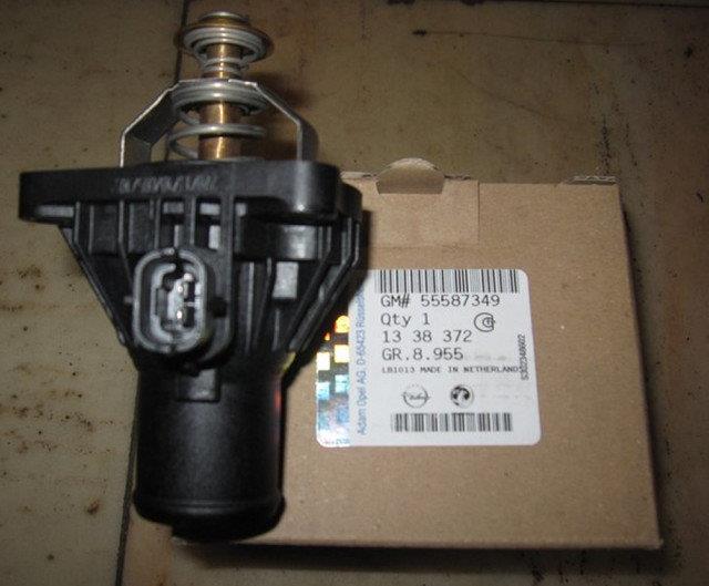 Opel 13 38 372 Thermostat, coolant 1338372