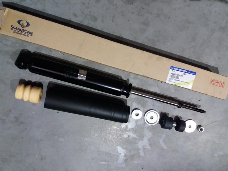 Ssang Yong 4530108C01 Shock absorber assy 4530108C01