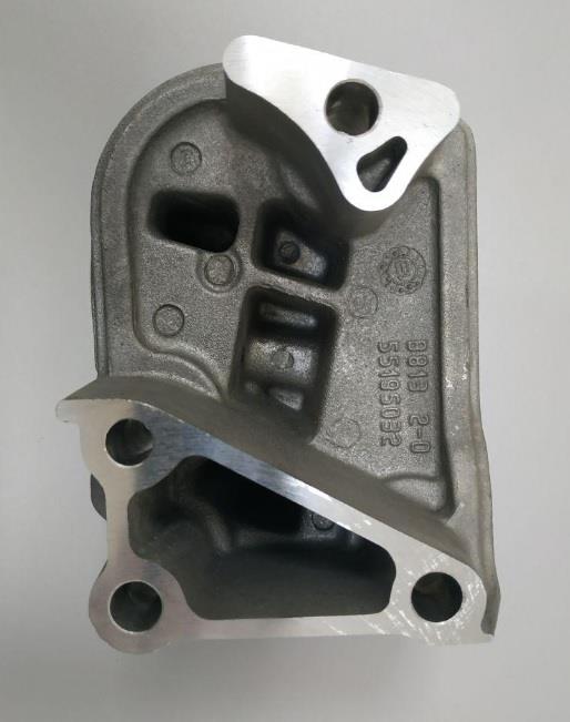 Engine mount Fiat Grande Punto: 55195032 Fiat/Alfa/Lancia Engine mount bracket