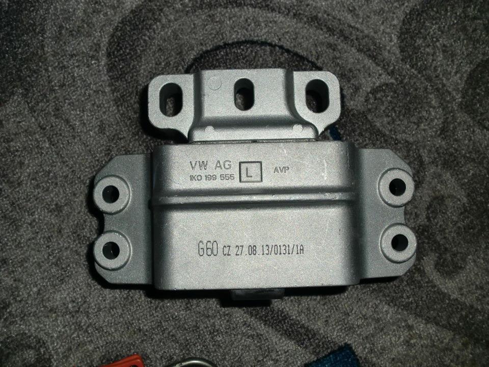 VAG 1K0 199 555 L Gearbox mount 1K0199555L