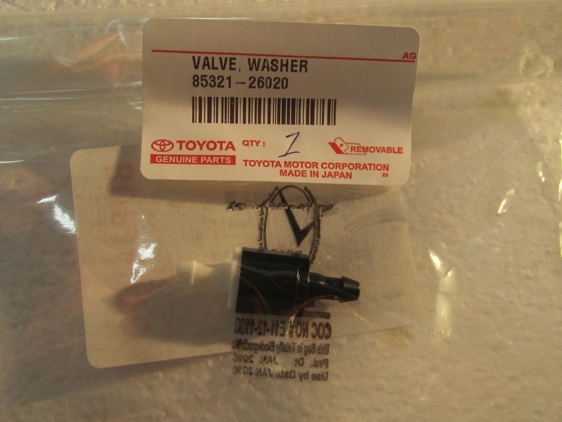 Buy Toyota 85321-26020 at a low price in United Arab Emirates!
