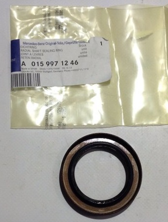 A0159971246 Mercedes Gearbox oil seal
