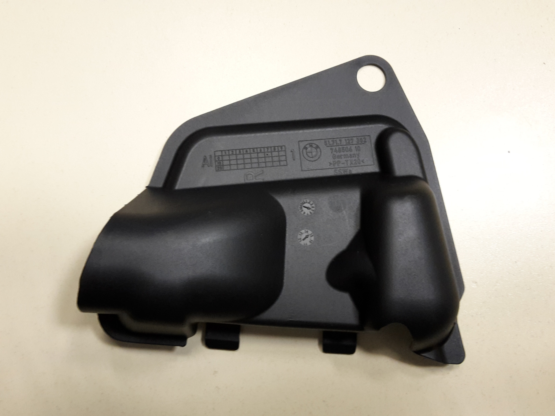Buy BMW 51 71 7 127 352 at a low price in United Arab Emirates!